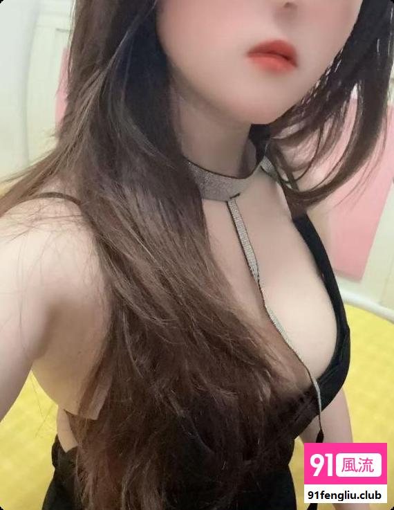 大奶骚妹小七